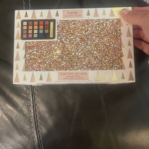 Tarte Sweet Eye Candy Eyeshadow Palette  with mascara 20 eyeshadows New in box